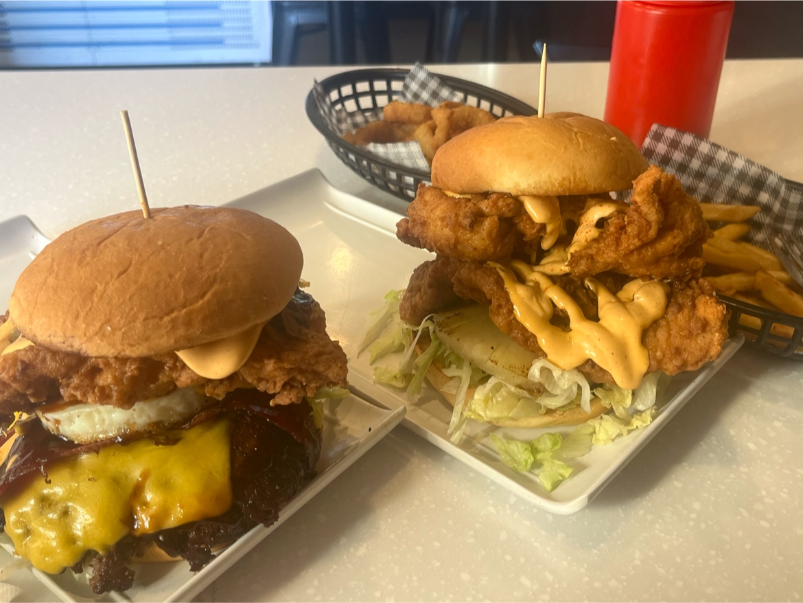 Burger Village Photo 4