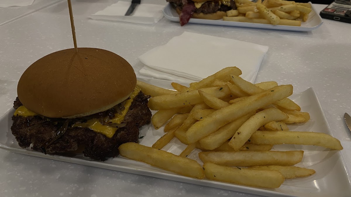 Burger Village Photo 5